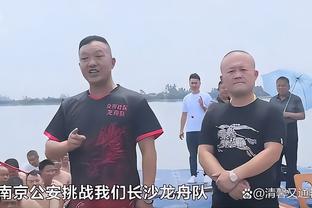 记者谈王秋明重回国足：膝盖内侧副韧带撕裂伤势挺让人担心